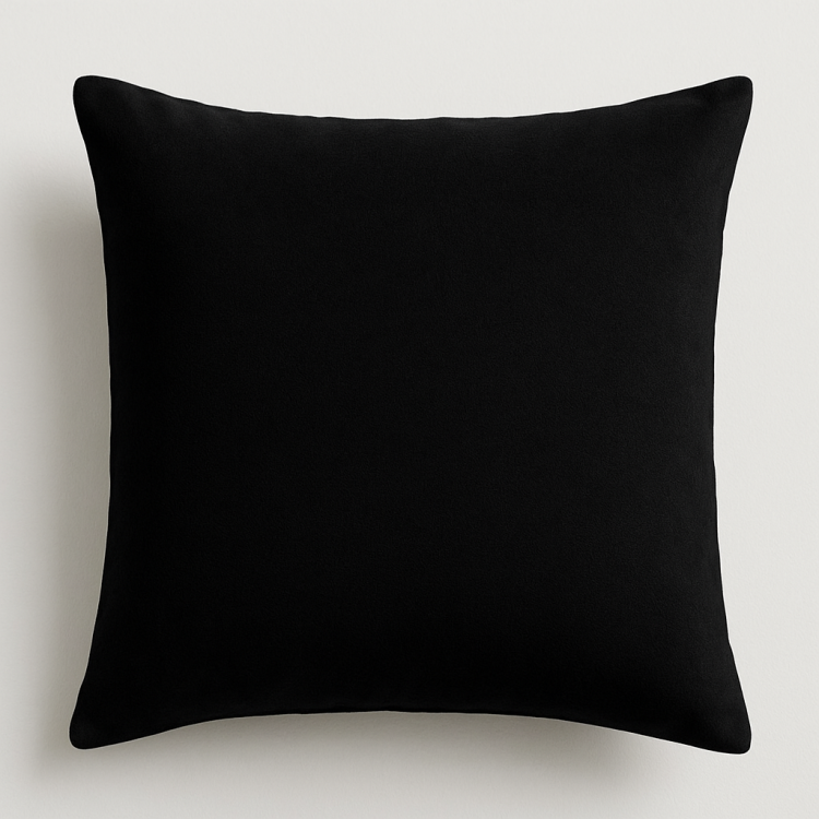 poszewka_40x40_czarna_na_jaśka.jpg