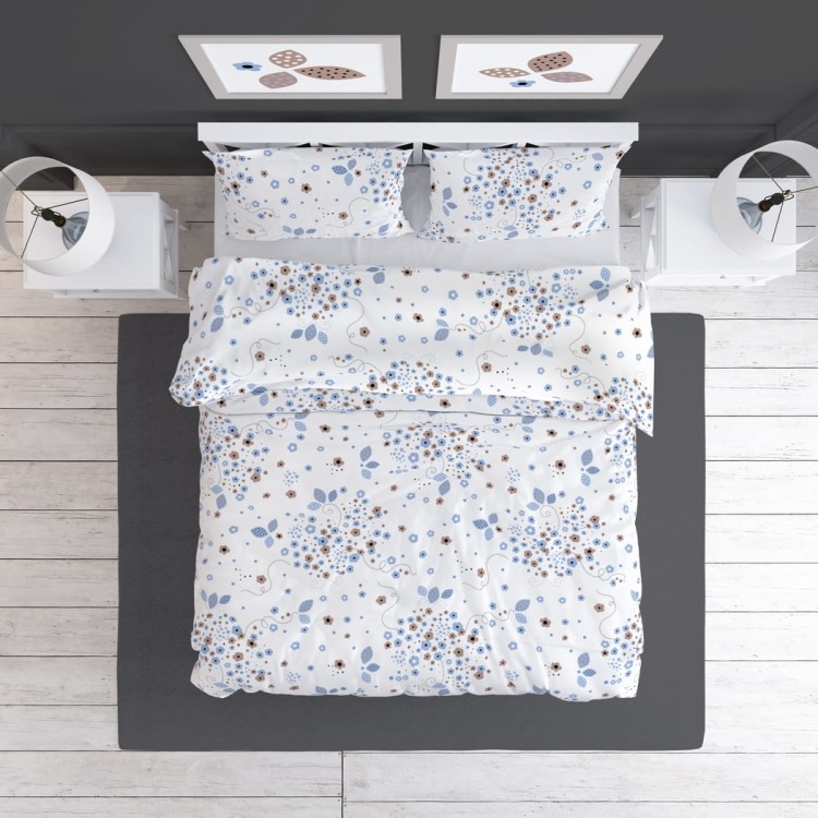 kwiatki niebieskie na bieli.jpg